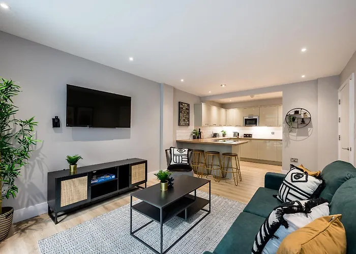 Host & Stay - Henry Street Chambers